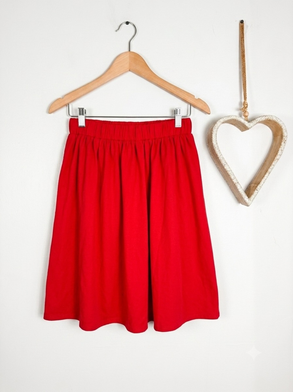 Izuria Red High Waist Skater Skirt Elastic Stretch Flare Mini A-Line Sz Medium